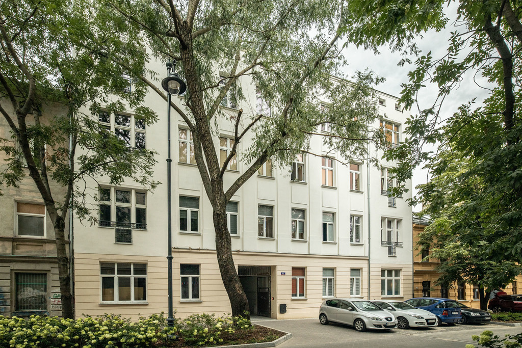 Jedno w ręce, trzy w kieszeni – biznesowa magia!