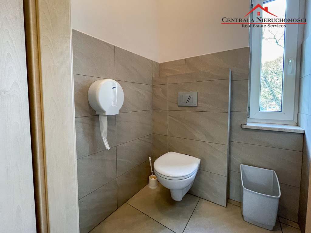 BIURO/ LOKAL 77,4 m TORUŃ/ Grudziądzka