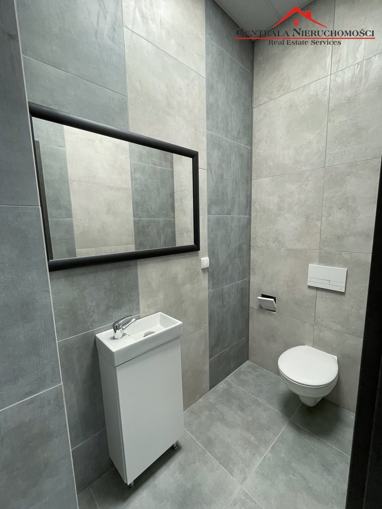 Lokal 220 - 30 m2/  Toruń - Mokre