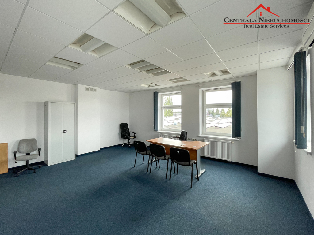 Lokal 220 - 30 m2/  Toruń - Mokre