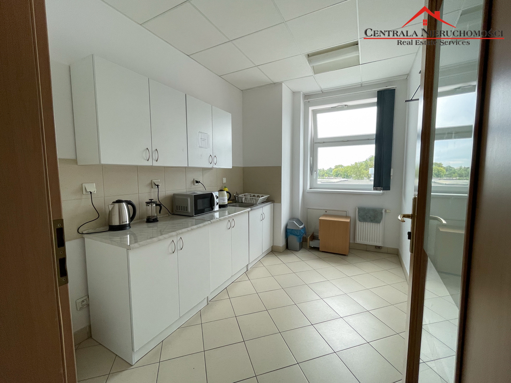 Lokal 220 - 30 m2/  Toruń - Mokre