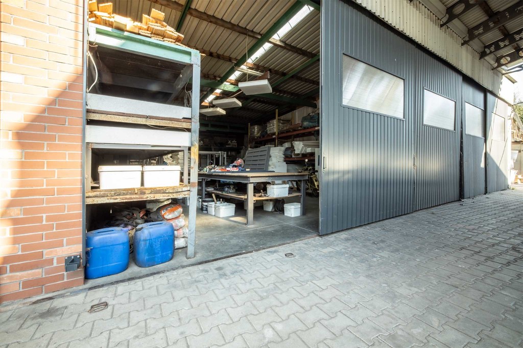 Przestrzeń dla biznesu: handel, usługi i magazyn