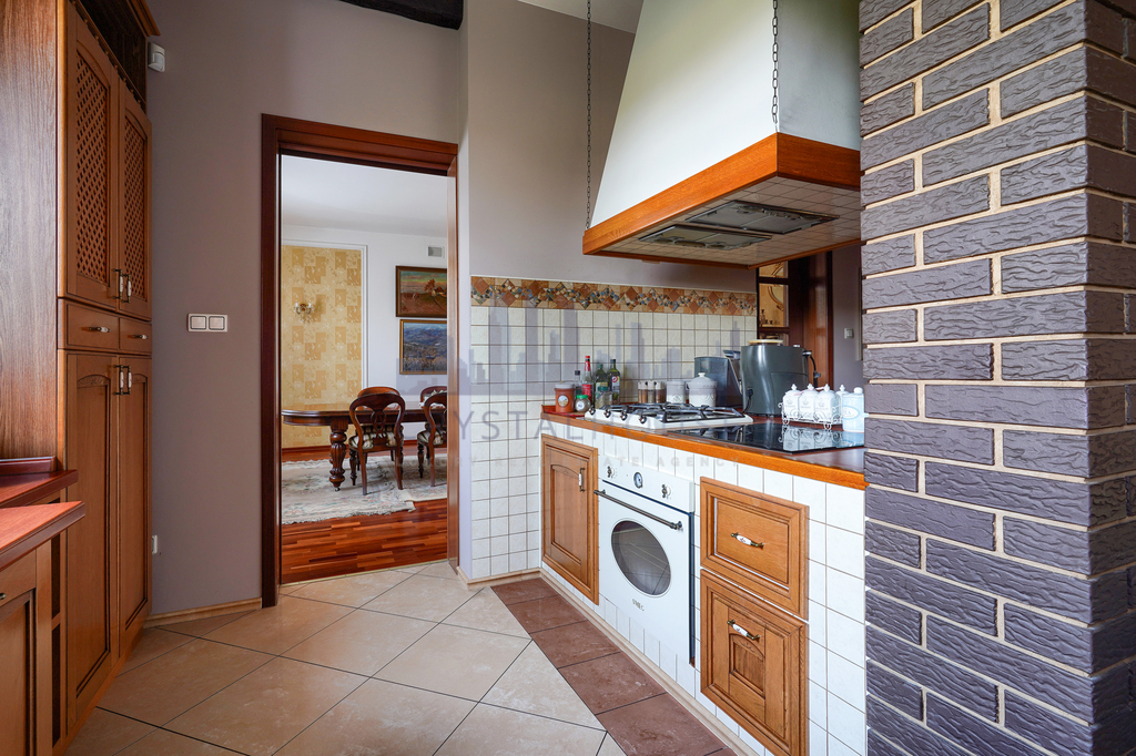 Komfortowy dom z basenem pod Konstancinem