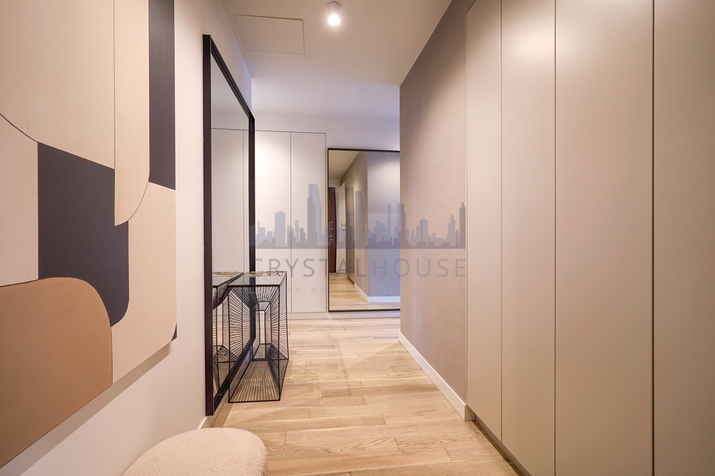 Ekskluzywny Apartament w Mennica Residence