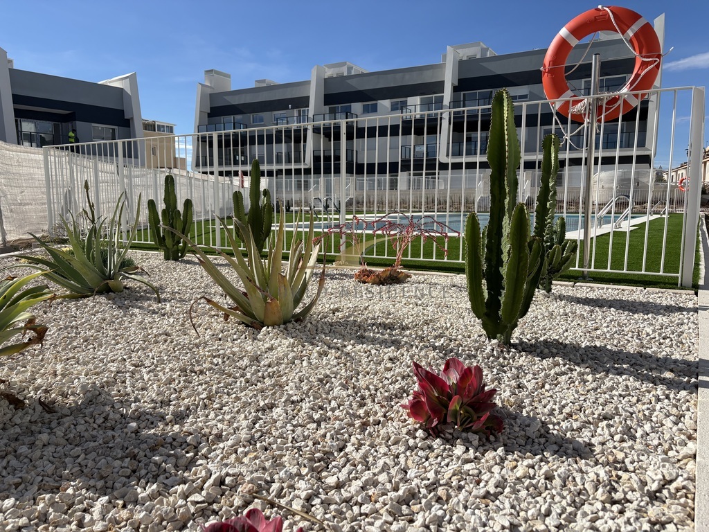 Nowy gotowy apartament w Gran Alacant - Alicante