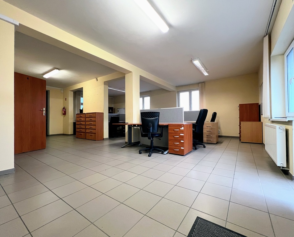 Nowoczesny magazyn z biurami Rzeszów