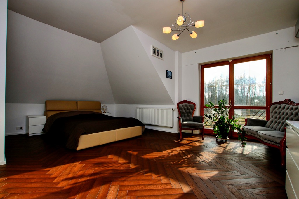 stylowy dom, duża działka, zaciszna okolica