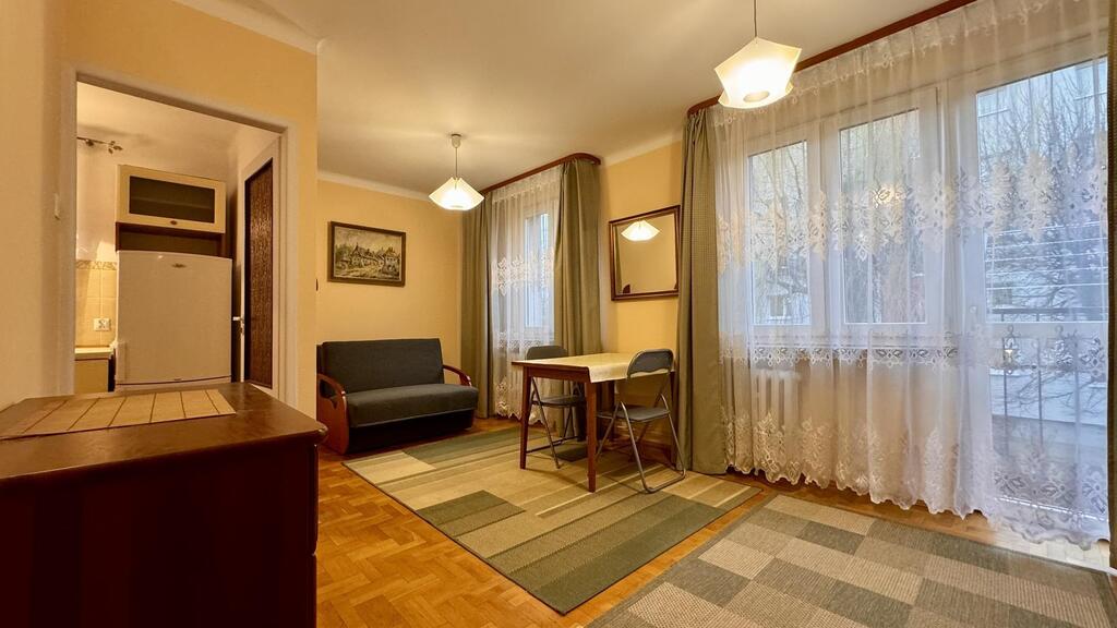 Przytulne dla 2 osób, kuchnia z oknem, w centrum