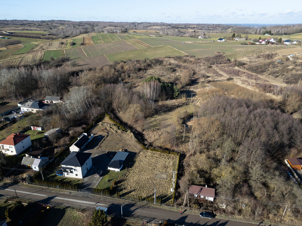 Piękna działka - Świrna pod Ostrowcem 1000m2