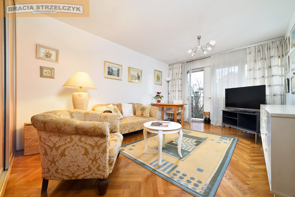 Rozkładowe blisko WUM i południowego campusu UW