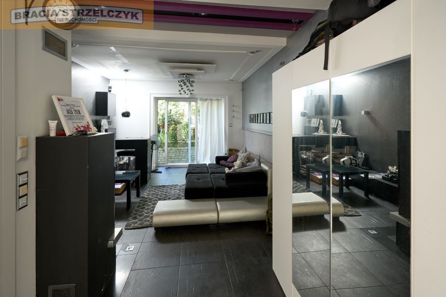 Dom i budynki działalności gospodarczej, Olsztyn