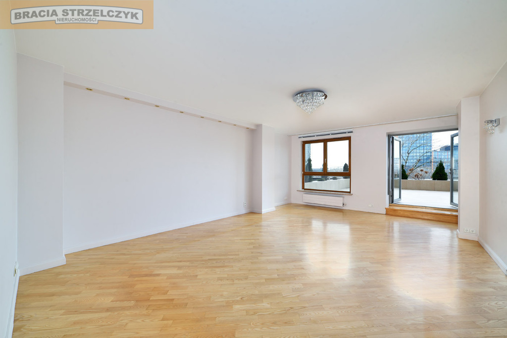 Do wynajęcia 3 pokoje przy CH Arkadia