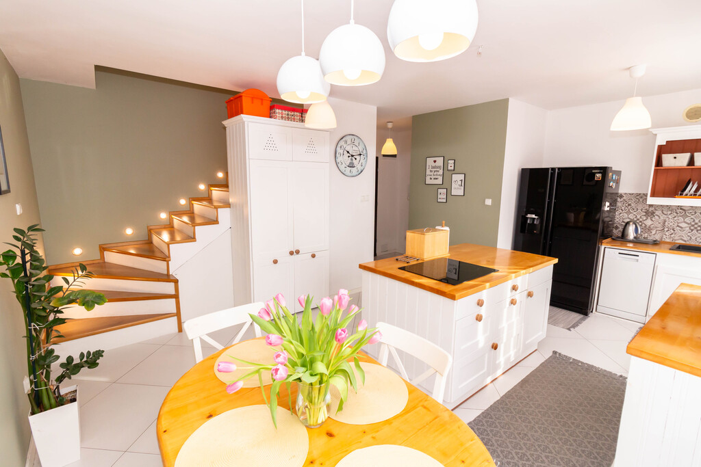 Apartament dwupoziomowy, Ostrowiec Św - 78m2