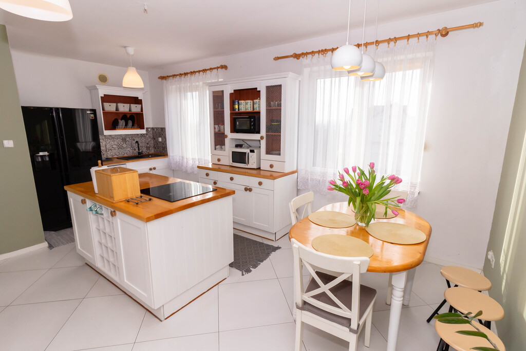 Apartament dwupoziomowy, Ostrowiec Św - 78m2