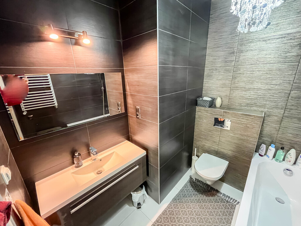 Apartament dwupoziomowy, Ostrowiec Św - 78m2