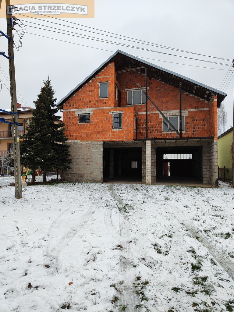 Okazja! Surowy stan w dobrej lokalizacji!