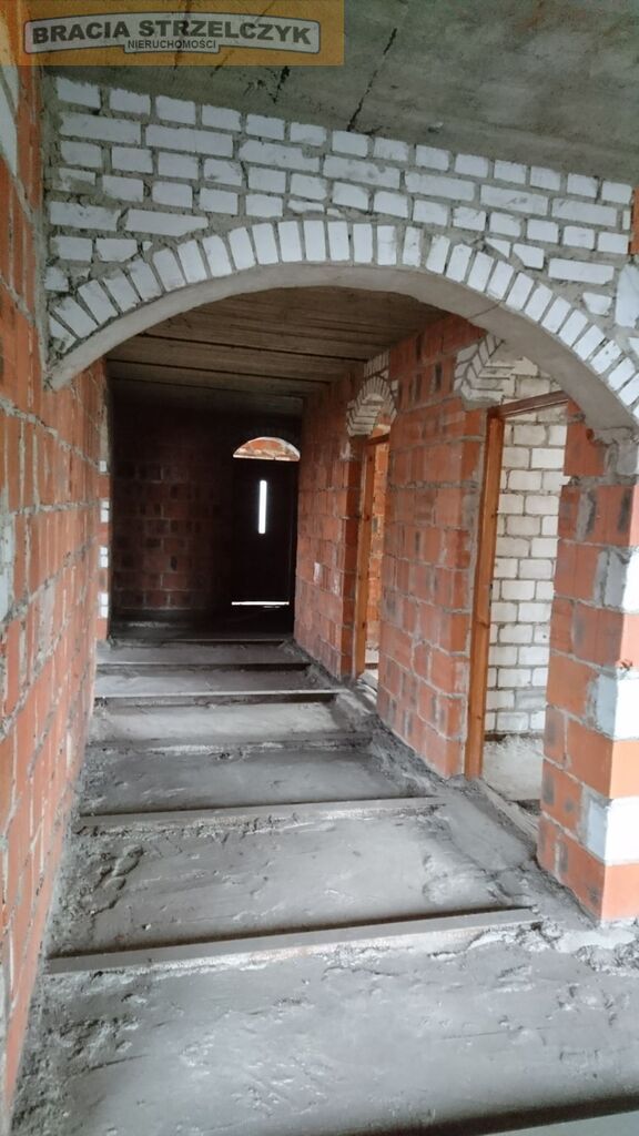 Okazja! Surowy stan w dobrej lokalizacji!