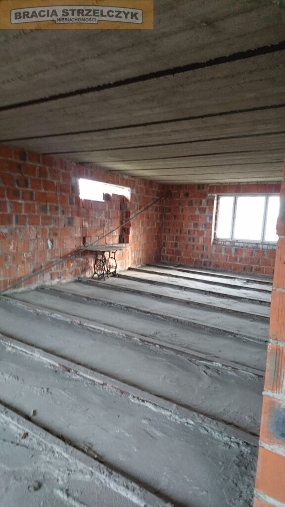 Okazja! Surowy stan w dobrej lokalizacji!