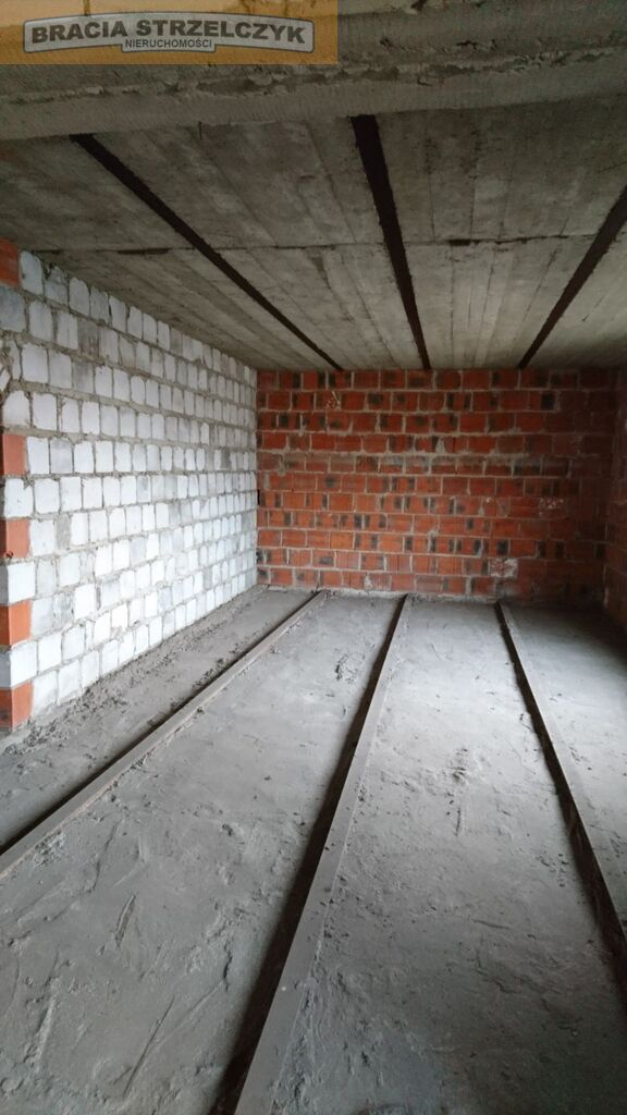 Okazja! Surowy stan w dobrej lokalizacji!