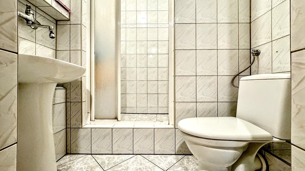 przestronny dom z potencjałem, spokojna okolica