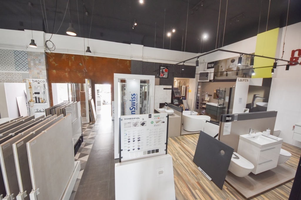 Obiekt na sprzedaż pow. 715 m2, Opole Gosławice