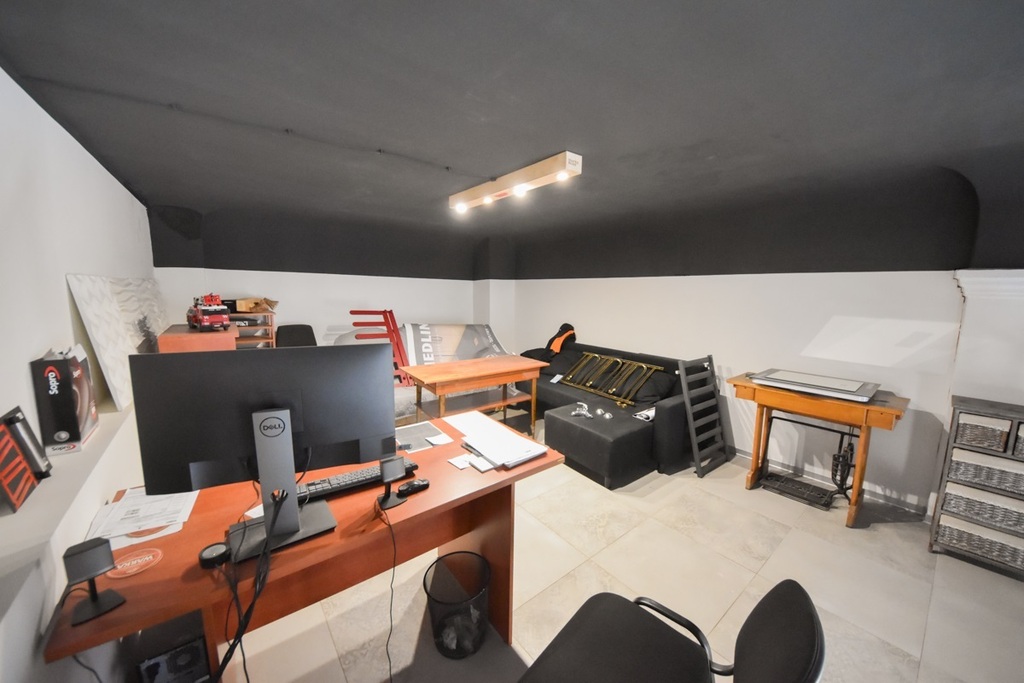 Obiekt na sprzedaż pow. 715 m2, Opole Gosławice