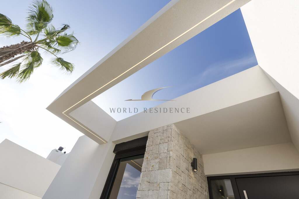 Ville z basenem przy polu golfowym La Finca