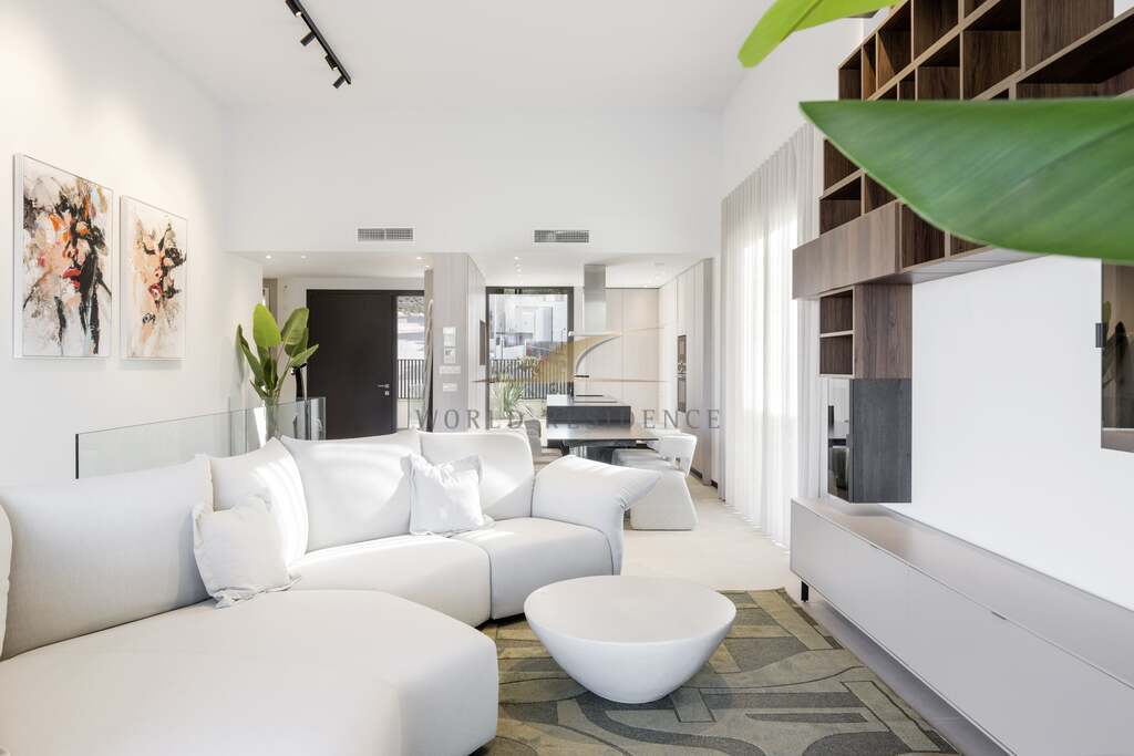 Ville z basenem przy polu golfowym La Finca