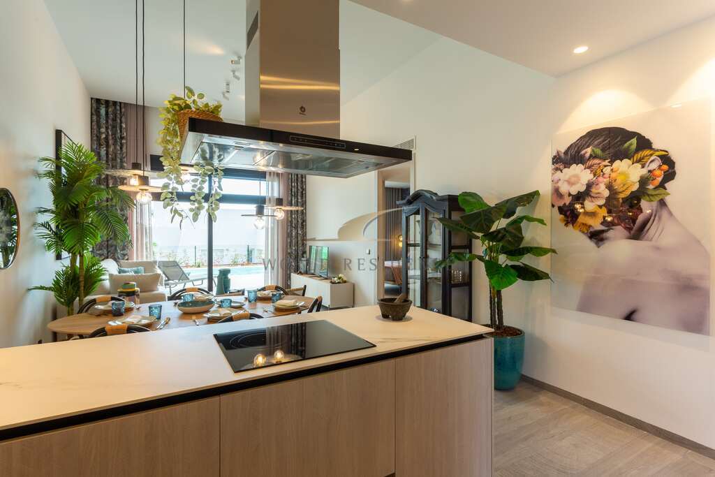 Bliźniaki z basenem przy polu golfowym La Finca