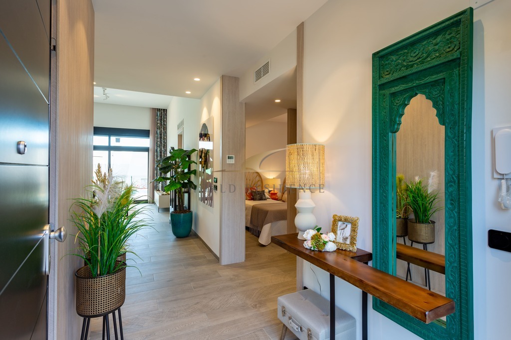 Bliźniaki z basenem przy polu golfowym La Finca