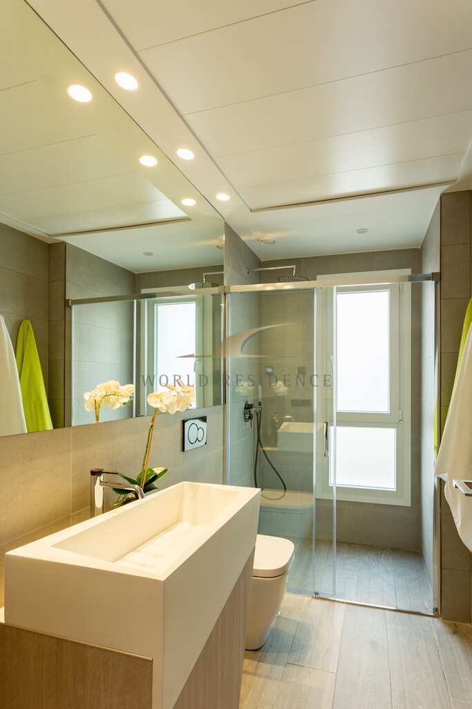 Bliźniaki z basenem przy polu golfowym La Finca