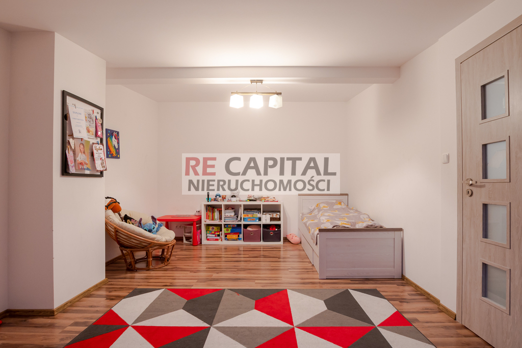 Dom 8 pokoi dla dużej rodziny Święcice gm Ożarów