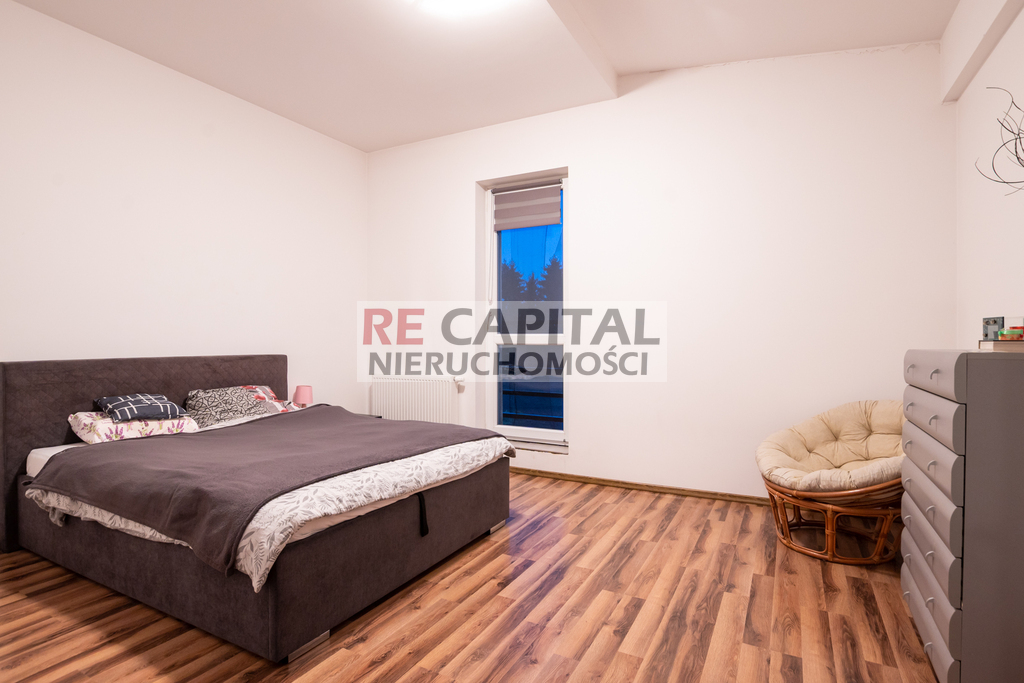 Dom 8 pokoi dla dużej rodziny Święcice gm Ożarów