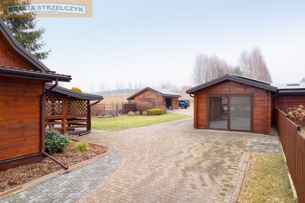 Dom wolnostojący z dużą działką -Jeruzal