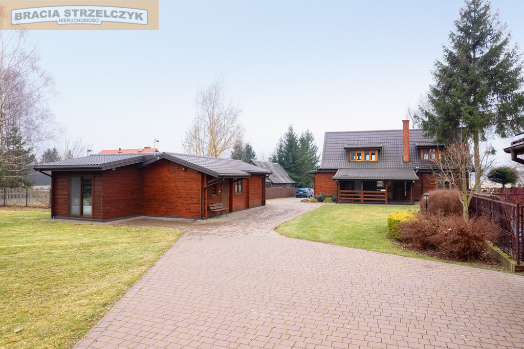 Dom wolnostojący z dużą działką -Jeruzal