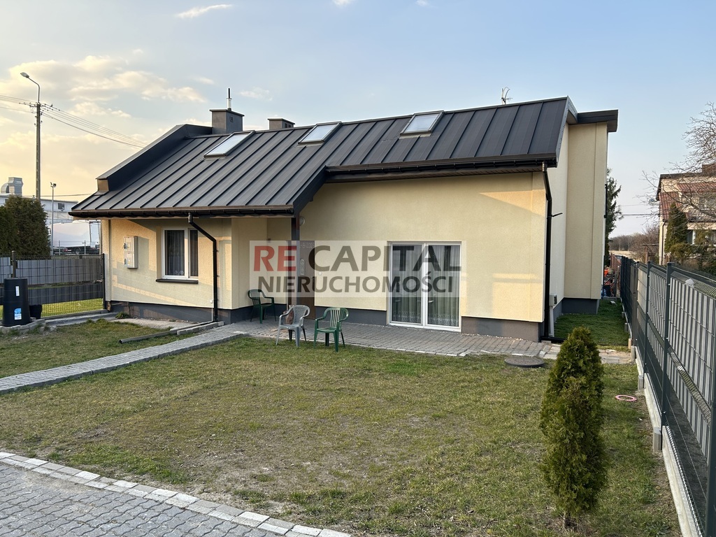 Dom 8 pokoi dla dużej rodziny Święcice gm Ożarów