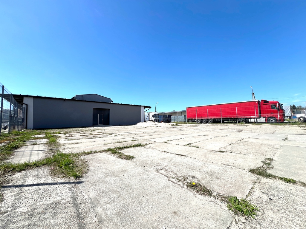 Magazyn na parterze z placem ul. Przemysłowa