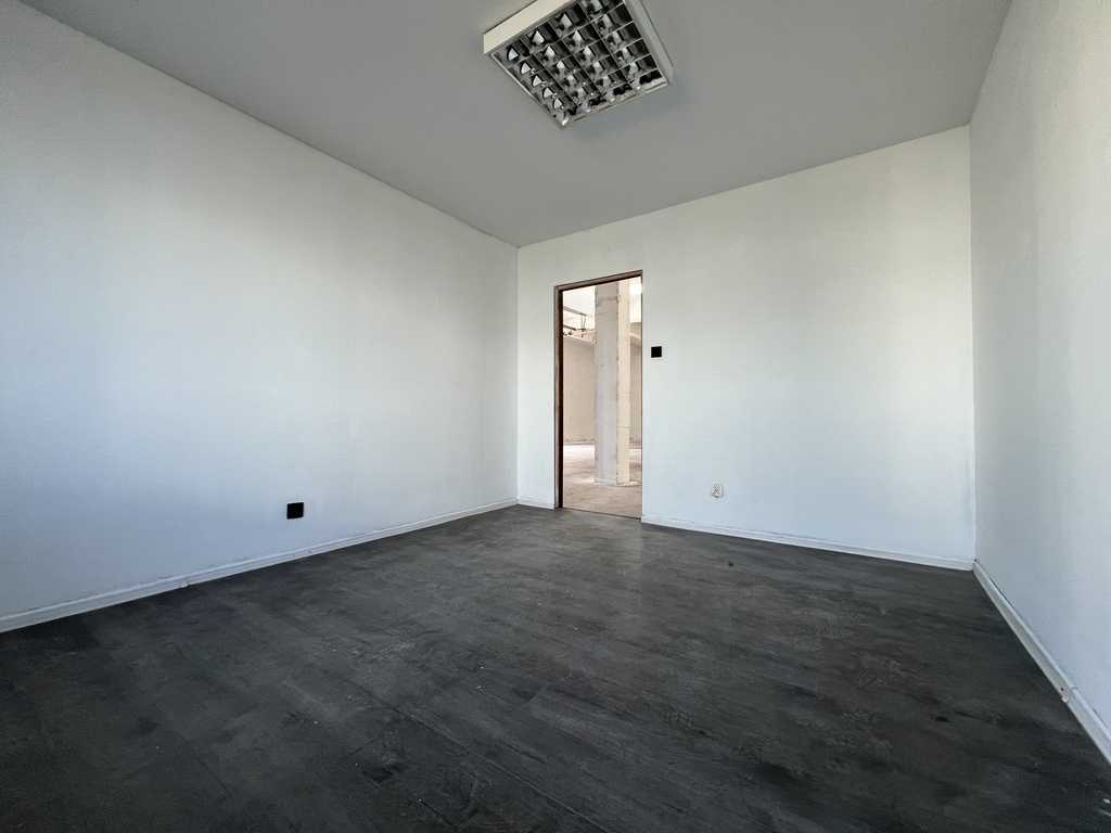 Magazyn na parterze z placem ul. Przemysłowa