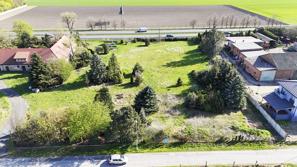Działka 3856 m² z WZ - idealna pod inwestycję