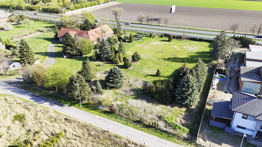 Działka 3856 m² z WZ - idealna pod inwestycję
