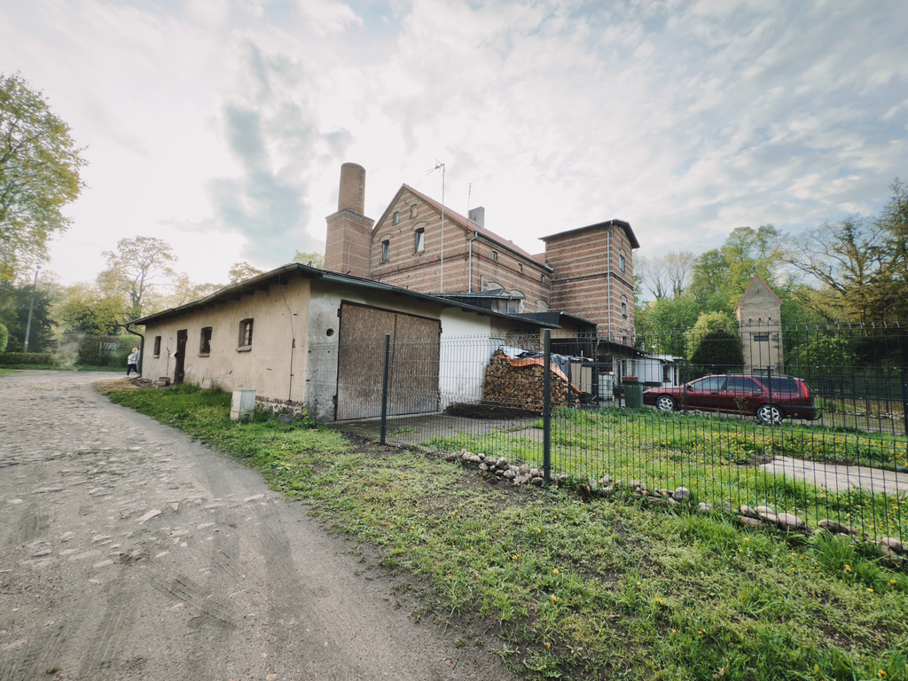 Historia i natura – mieszkania w Lewicach