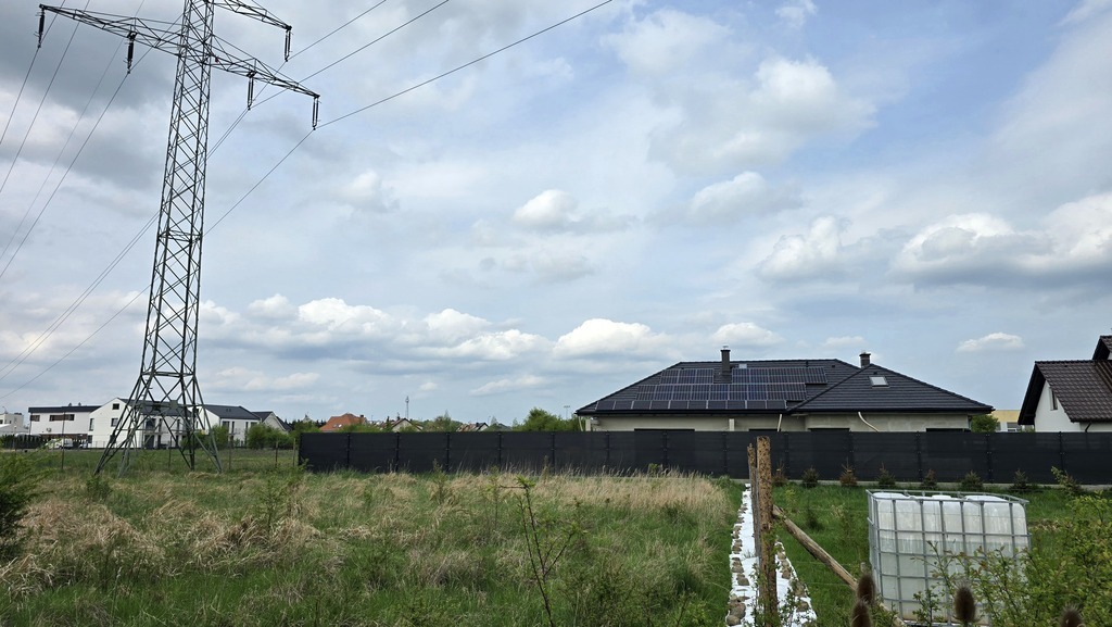 Na sprzedaż duża działka w Mierzynie.