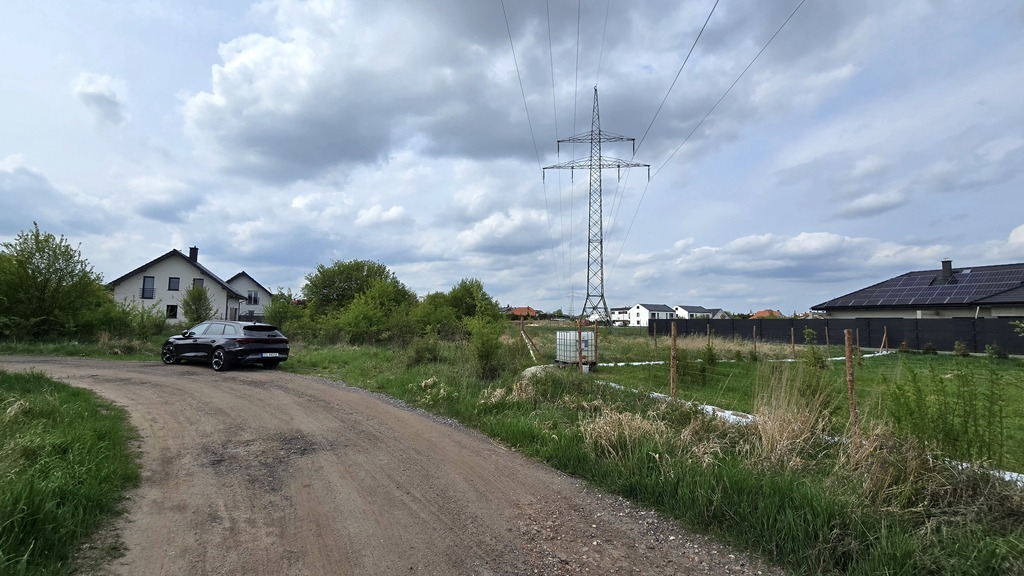 Na sprzedaż duża działka w Mierzynie.