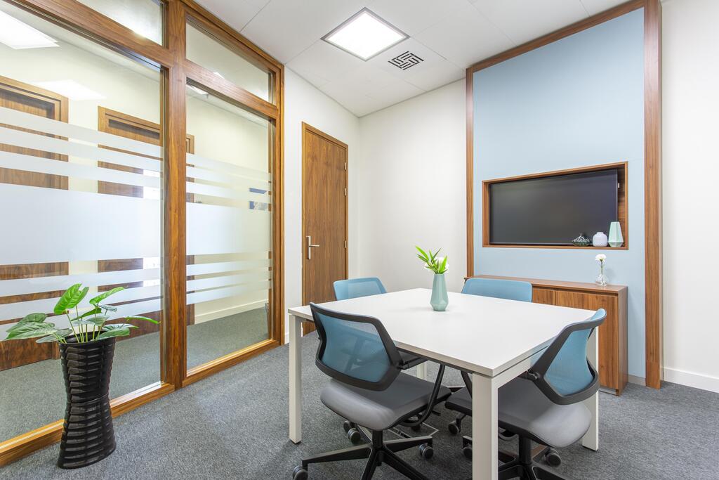 Uzyskaj dostęp do biurowych w Regus City Centre