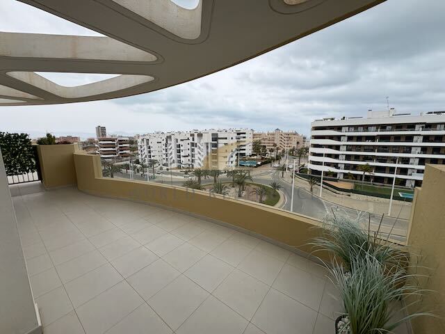 Penthouse z obszernym tarasem Alicante okolice