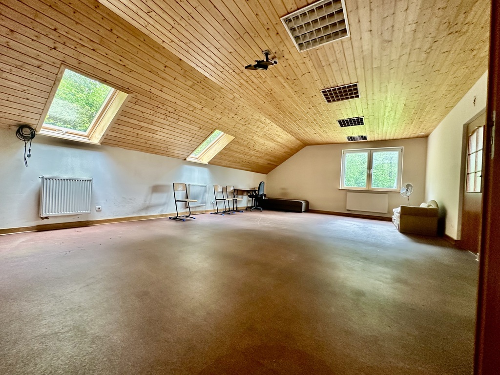 Sprzedaż: obiekt produkcyjno-magazynowy, Dzikowiec