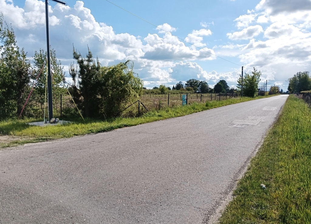 Ostatnia działka   z PRĄDEM w Ostrołęce k. Głowna