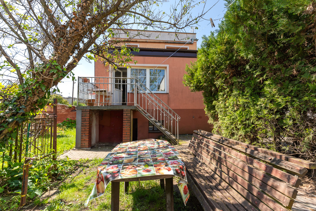 Dwa domy na jednej działce - wiele możliwości!