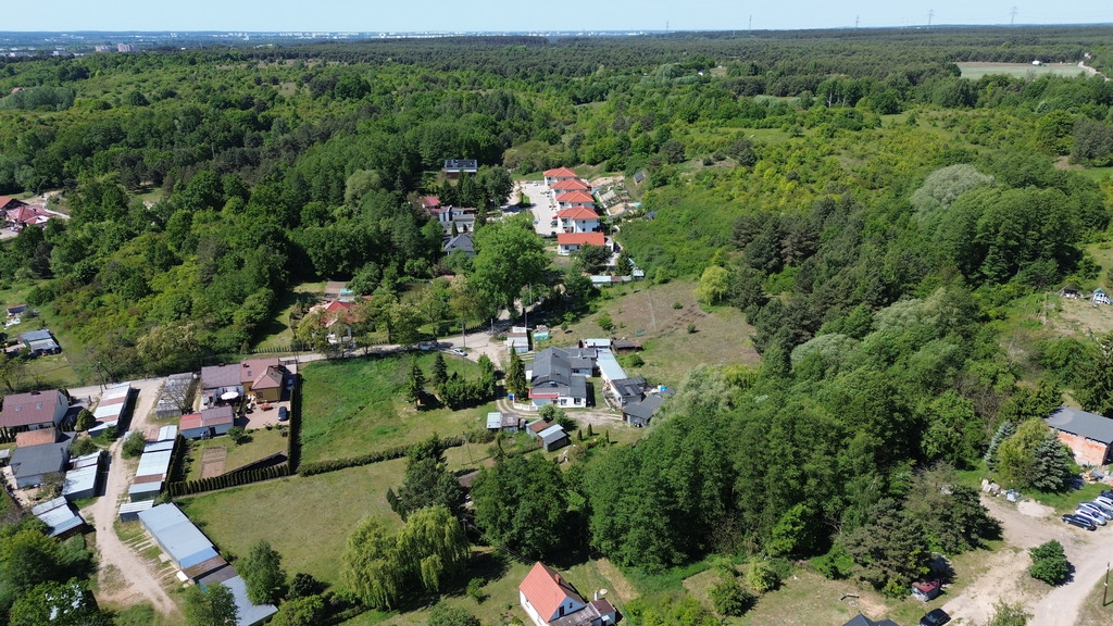 Zbuduj dom tam, gdzie zaczyna się spokój.