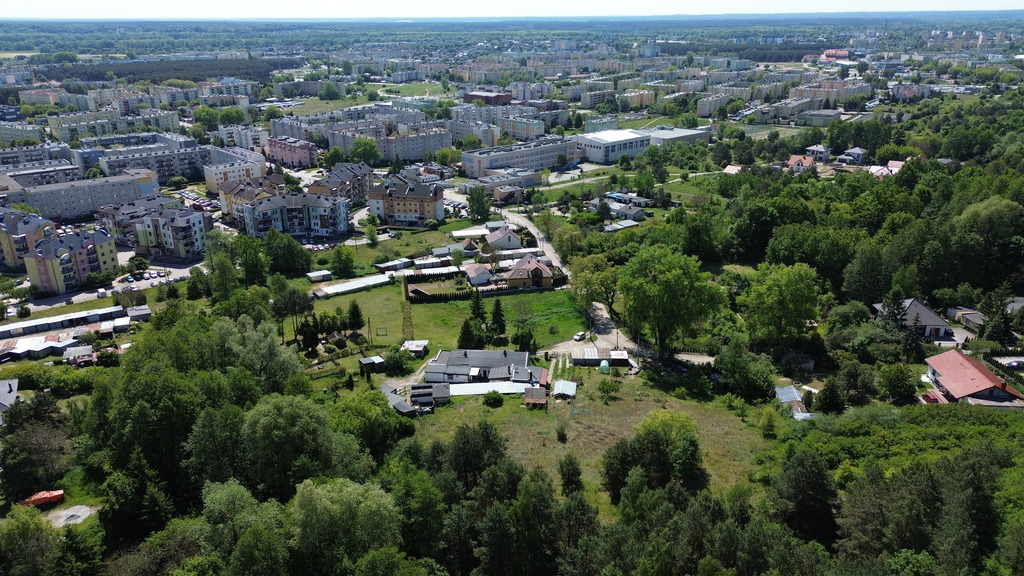Zbuduj dom tam, gdzie zaczyna się spokój.